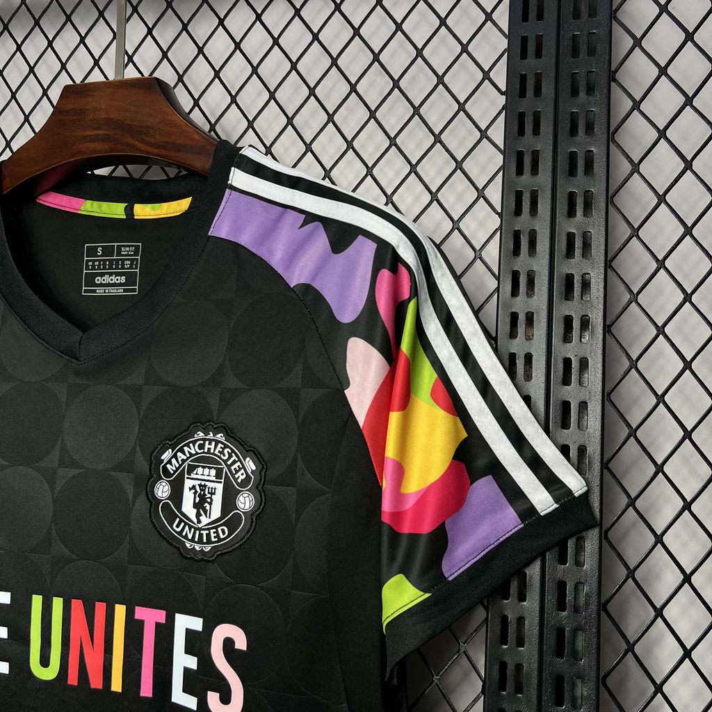2024/25 Manchester United Pre-Match Training Jersey Fan Version