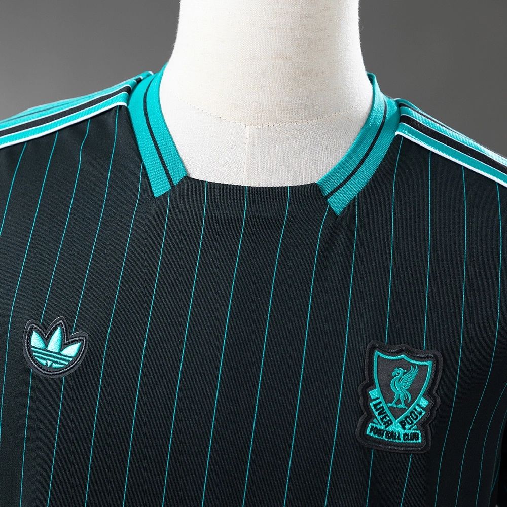 2025/26 Liverpool Black Special Edition Jersey Fan Version