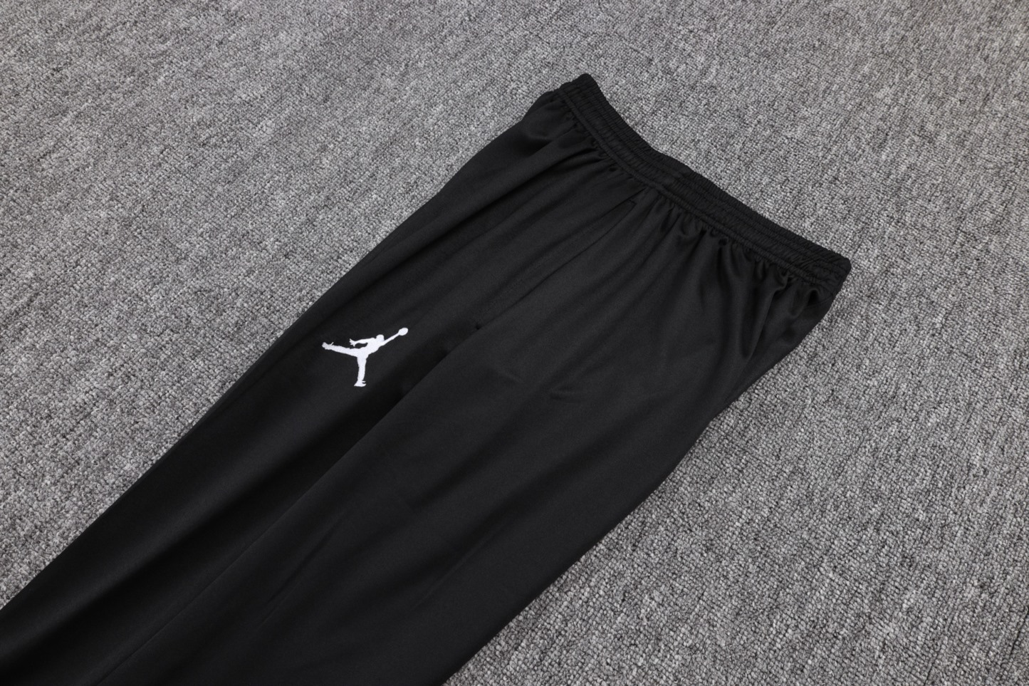 202526 Paris black Long-sleeved half-pull training kit Football team kit