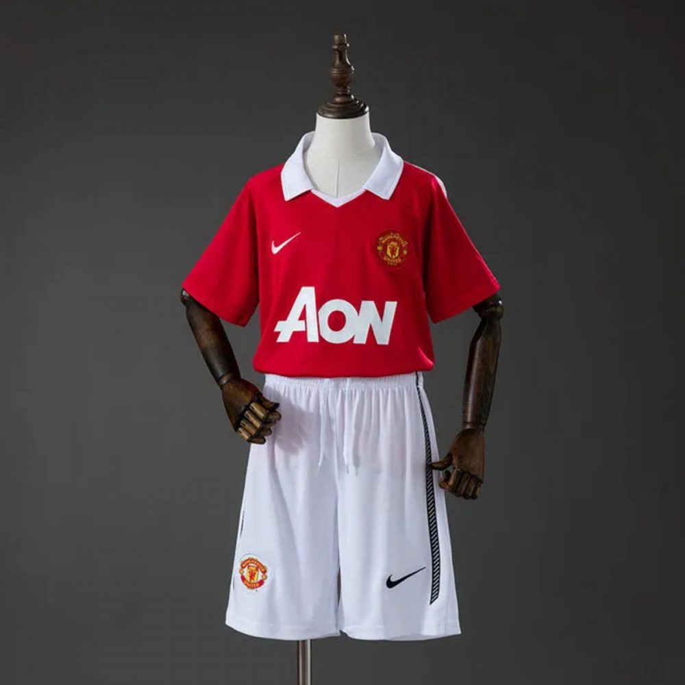 Retro Manchester United 2010/11 Home Kid Kits