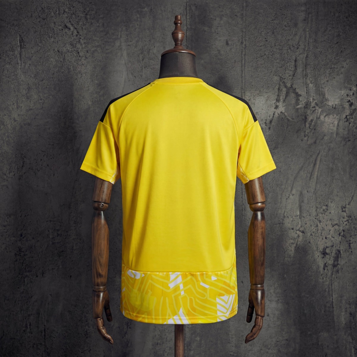2026/27 Colo Colo Goalkeeper Yellow Jersey Fan Version