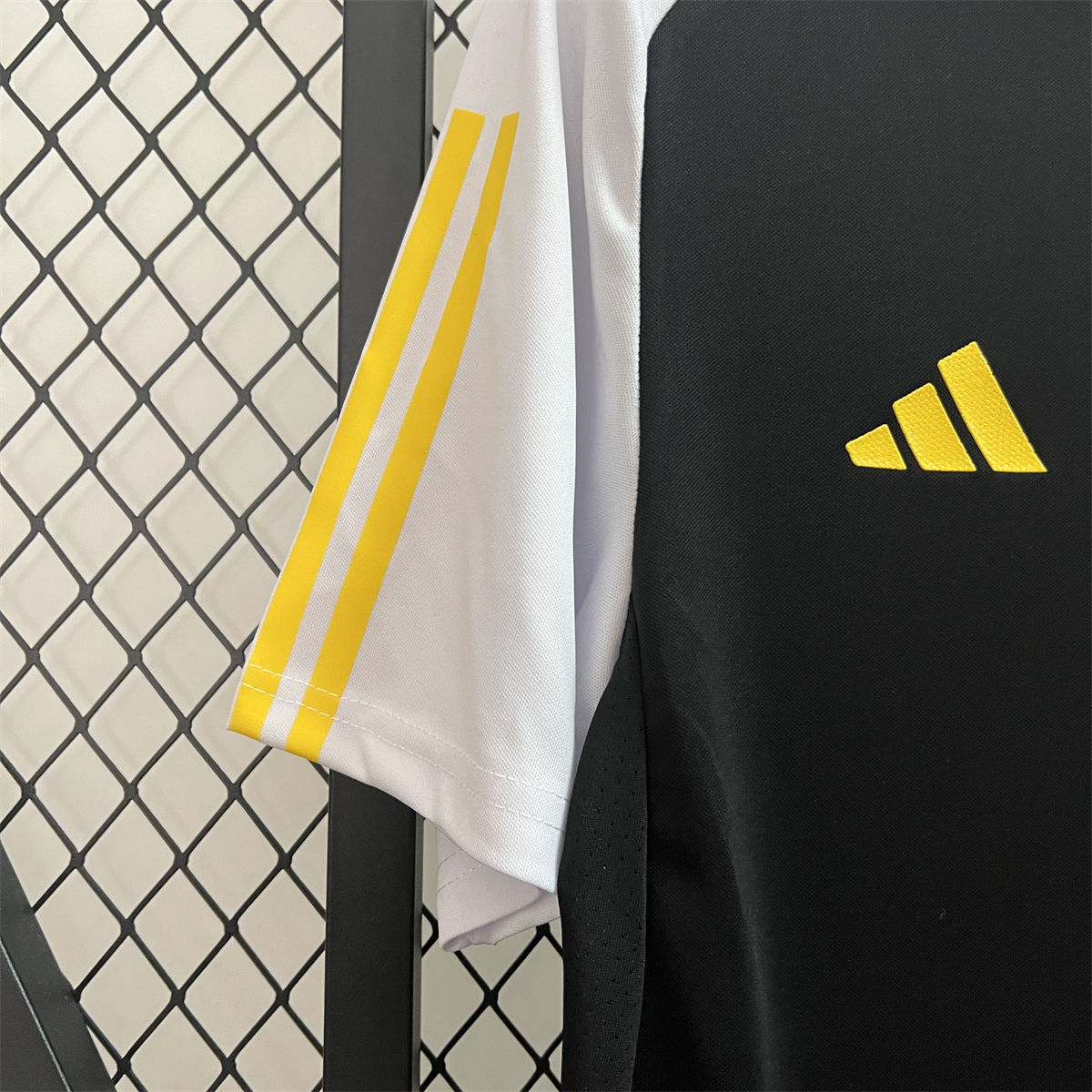 2024/25 Colo Colo Training Wear Black Jersey Fan Version