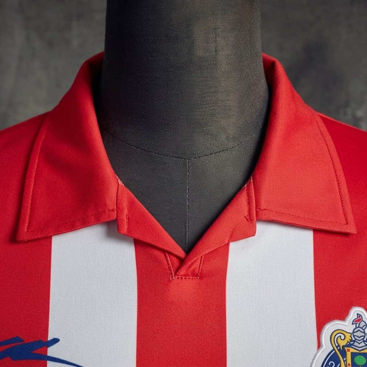 Retro Chivas 2003/04 Home Jersey Fan Version