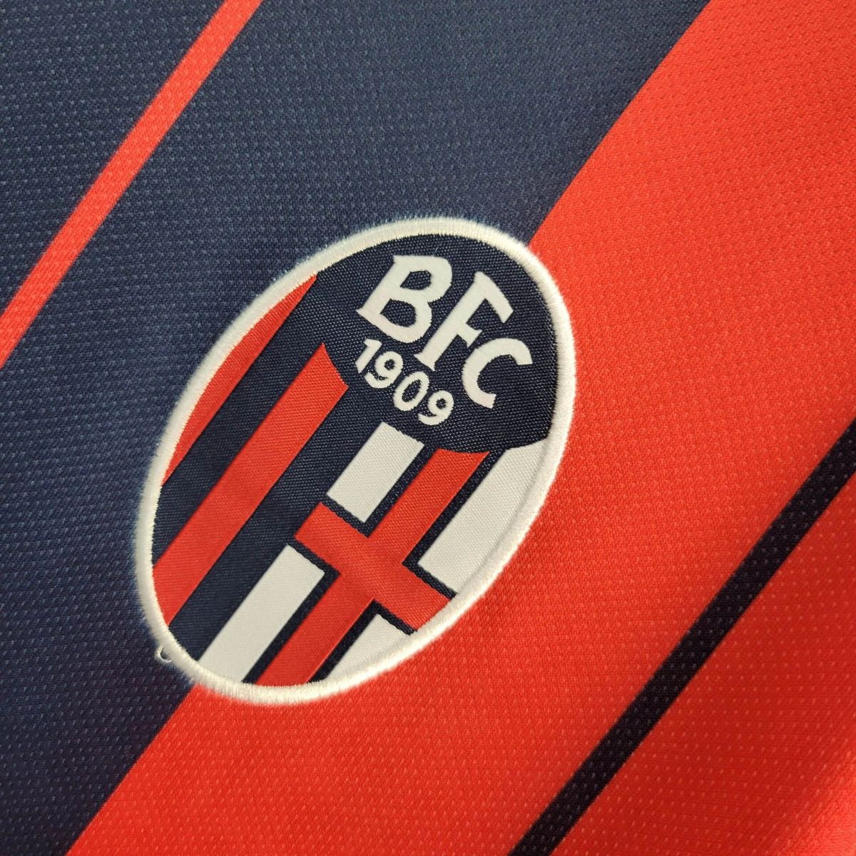 2025/26 Bolonga Home jersey Fan version