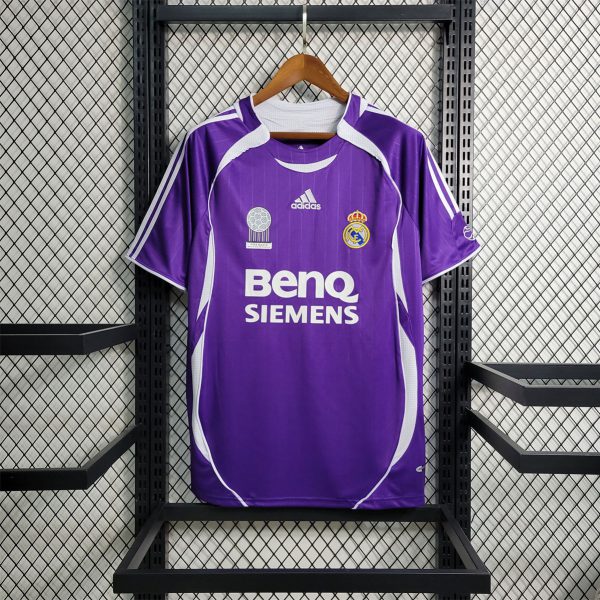 Real Madrid Retro 2006 Purple jersey Fan Version