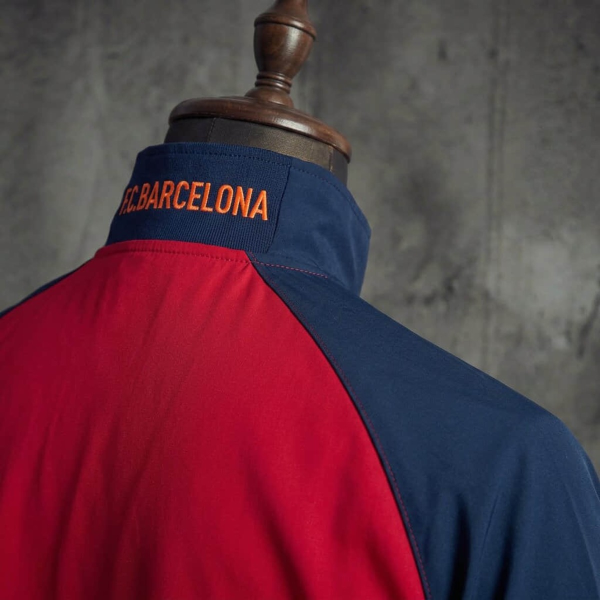 1998/2000 Vintage Style Barcelona Jacket Windbreaker Sport Unifom