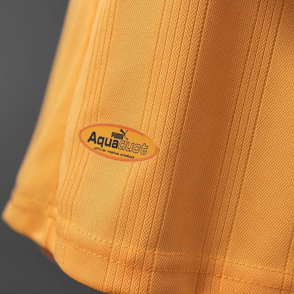 Retro Wolves 1998/99 Home jersey Fan Version