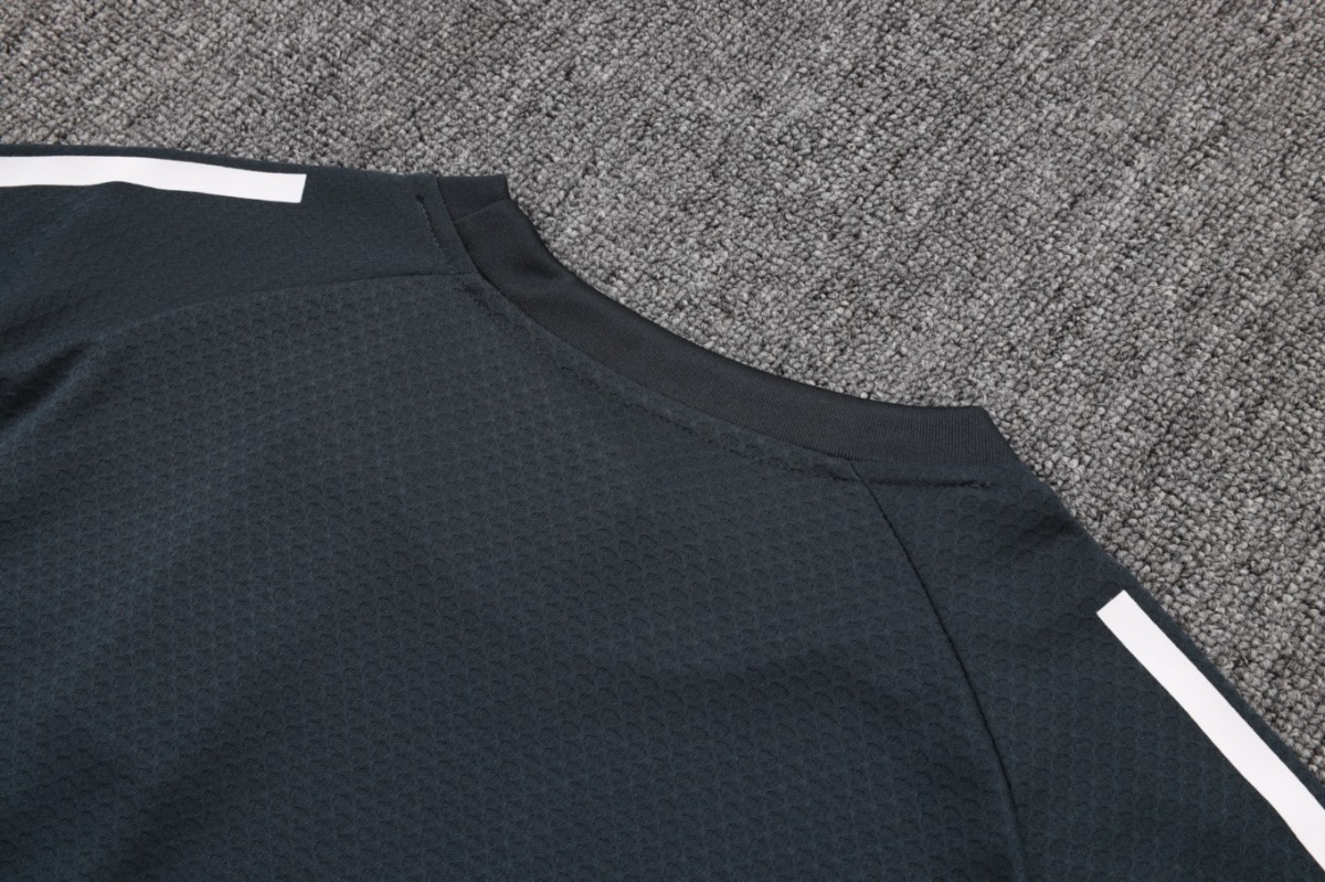 2026 Real Madrid Dark gray Training Set Shirt and Shorts