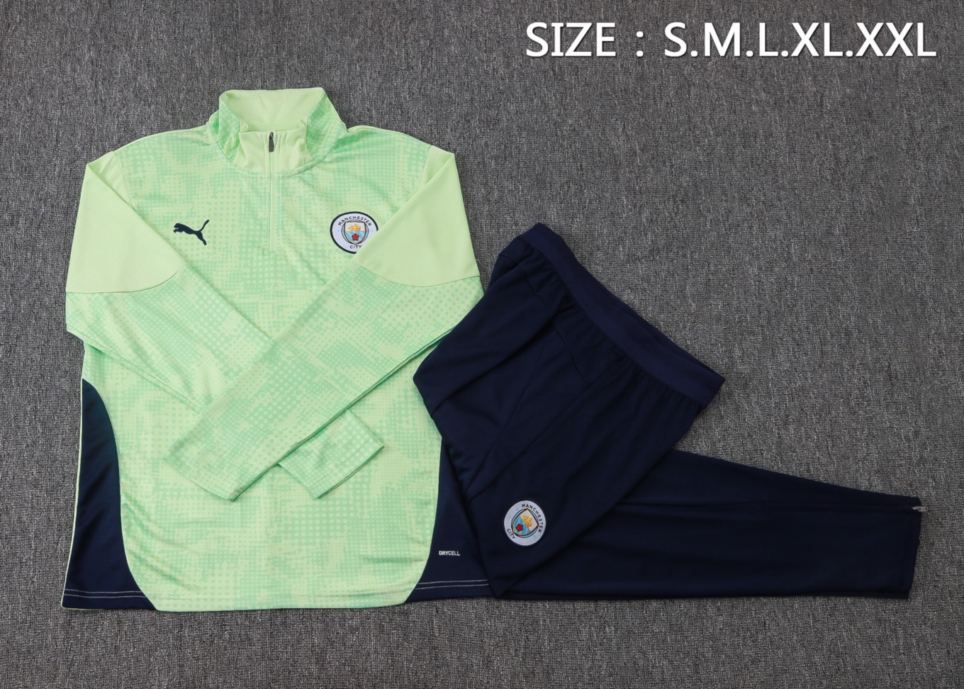 202526 Manchester City Light green Long-sleeved half-pull training kit Football team kit