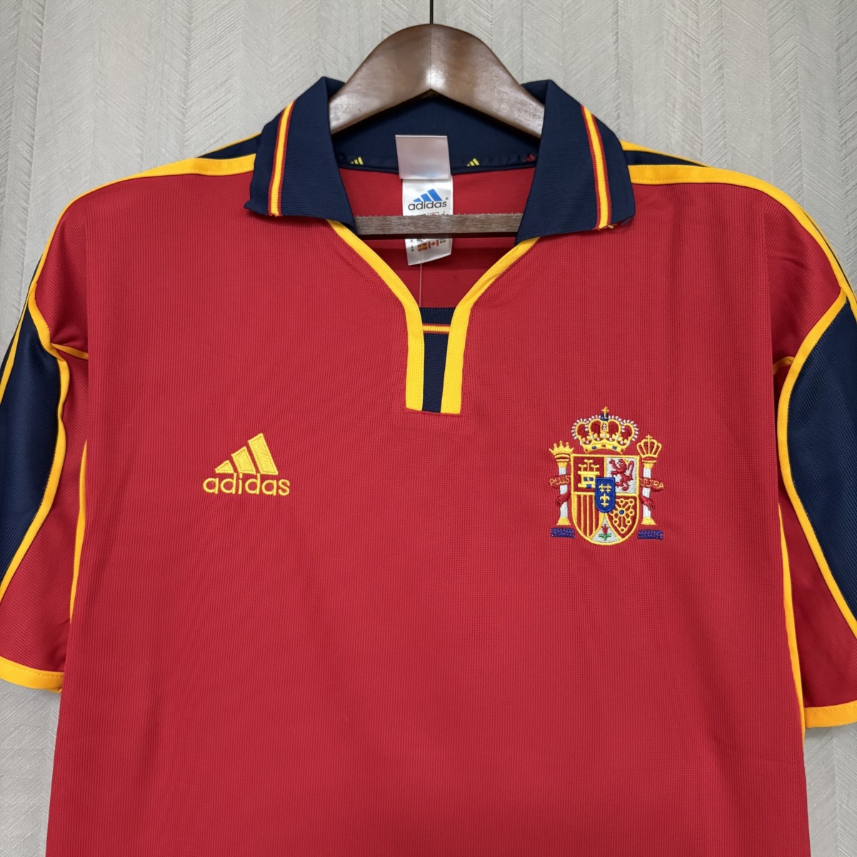Retro Spain 2000 Home jersey Fan Version