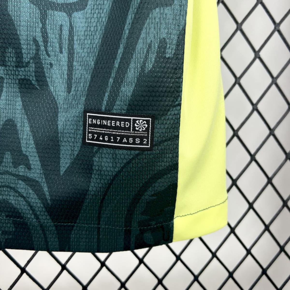 2024/25 Barcelona Dark green training Jersey Fan Version