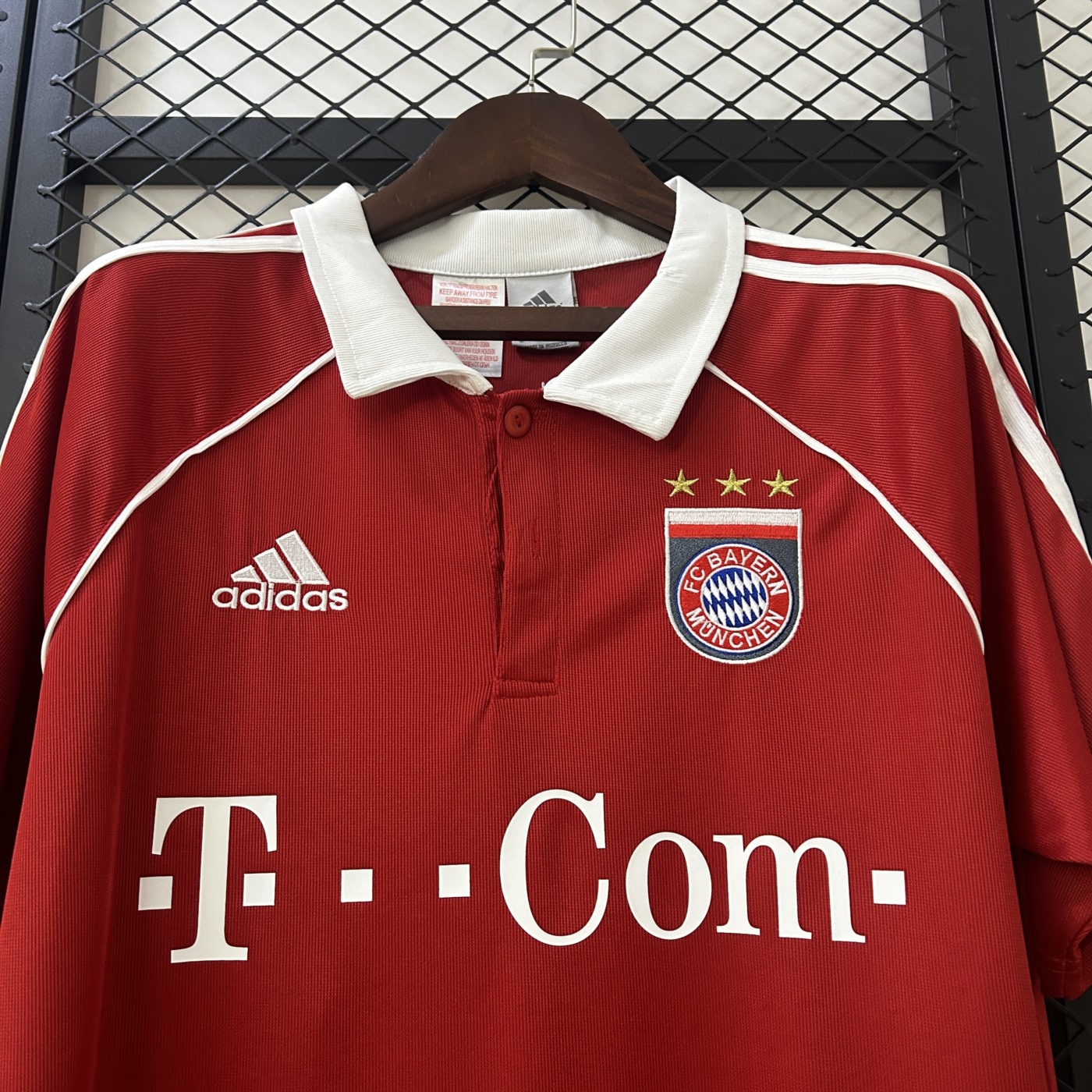 Retro Bayern 05/06 home jersey Fan Version
