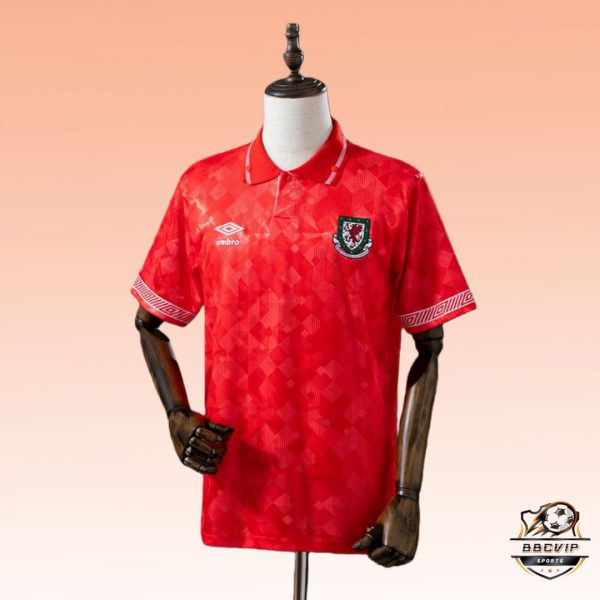 Retro Wales 1990/92 Home jersey Fan Version