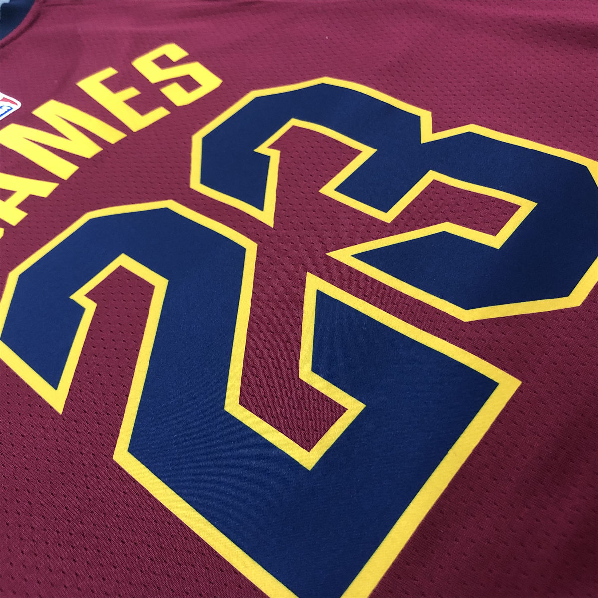 NBA Cleverland Cavaliers V-Neck Red jersey JAMES#23 S-XXL