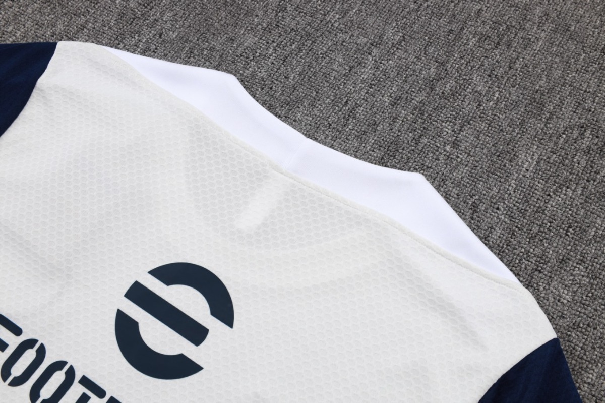 2026 Inter Milan Off-white Training Set Shirt and Shorts