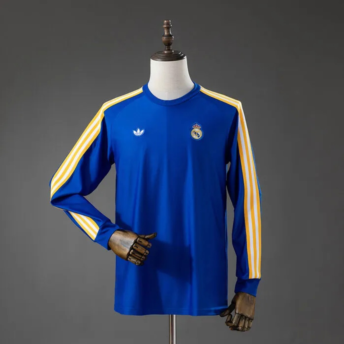 2026 Real Madrid Originals Blue T-Shirt Fan version