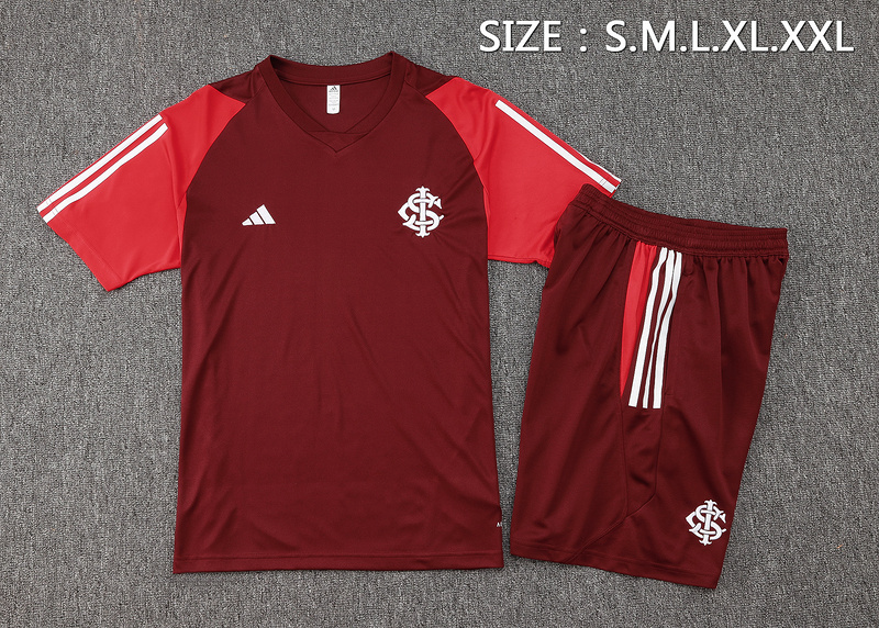 24/25 Internacional Red Training Set Shirt and Shorts