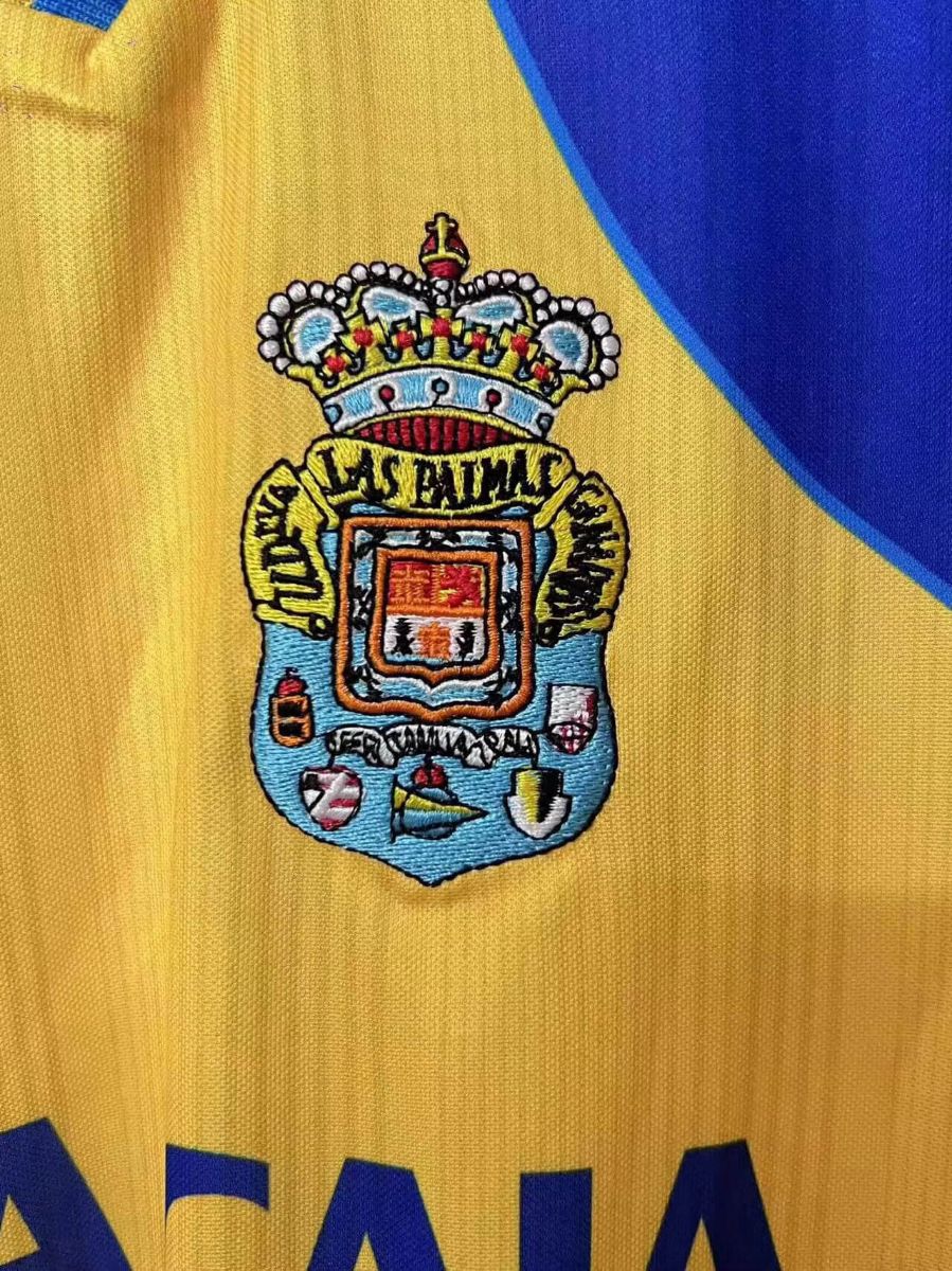 Retro Las Palmas 2000/01 Home jersey Fan Version