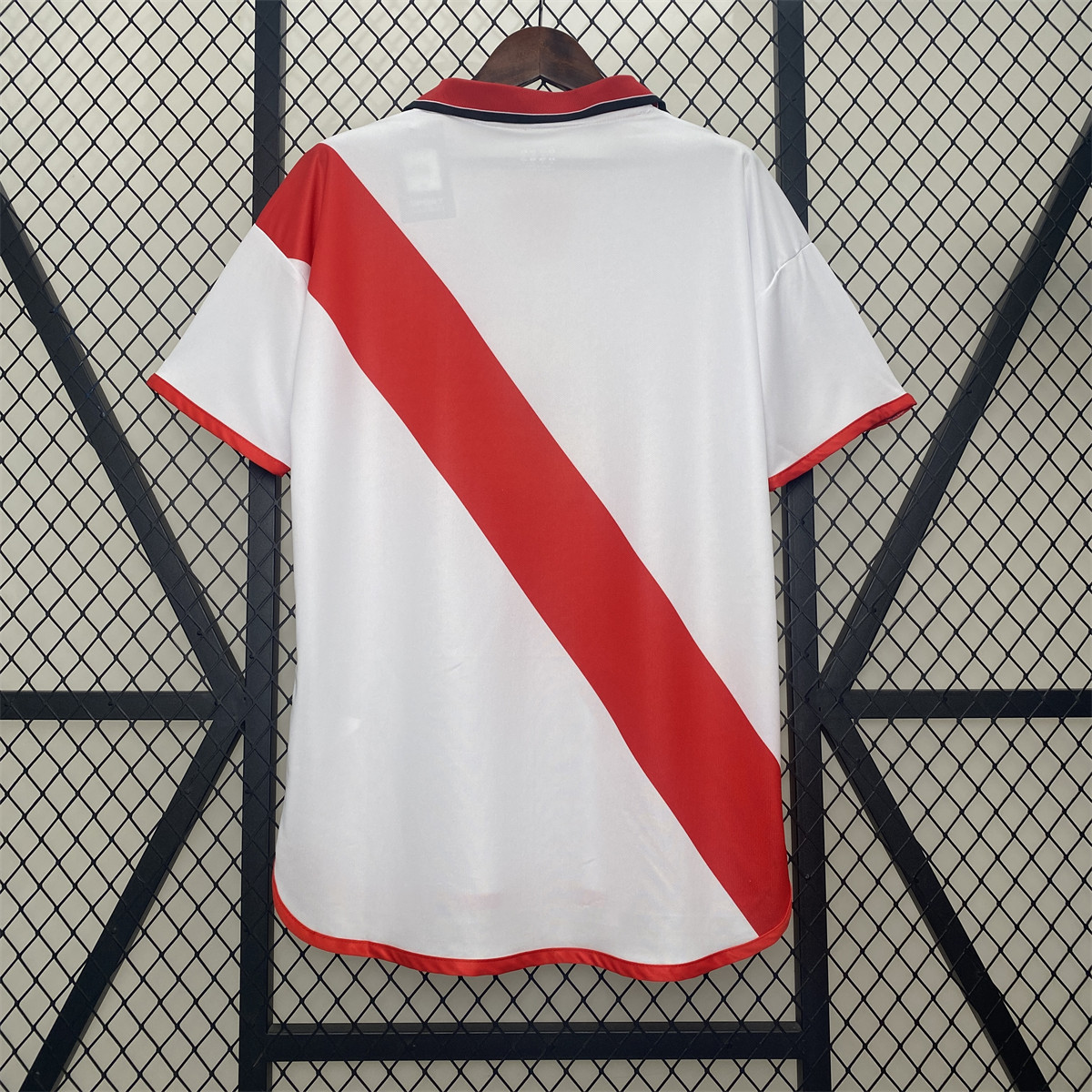 Retro Rayo Vallecano 01/02 Home jersey Fan Version