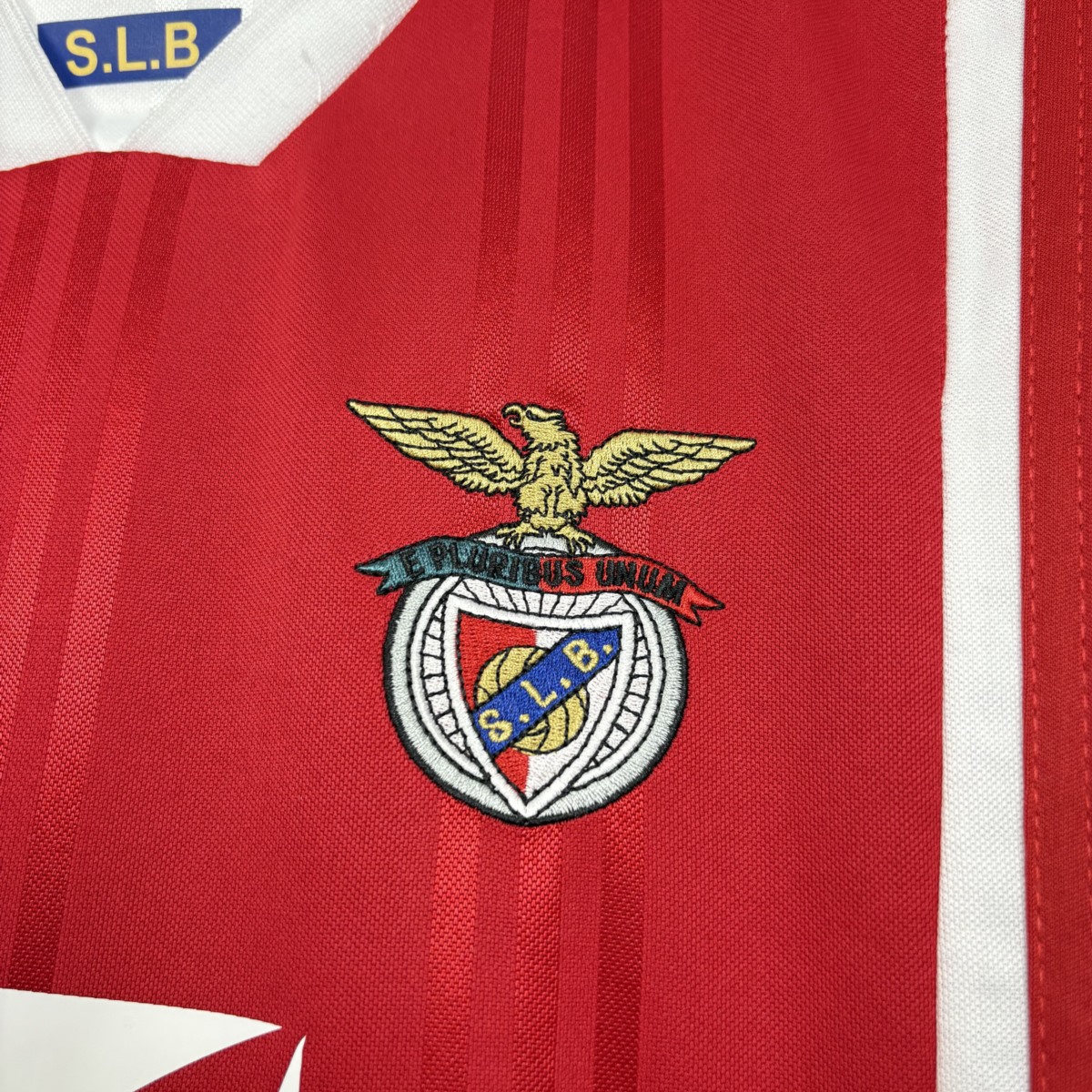 Retro Benfica 1997/98 Home Jersey Fan Version