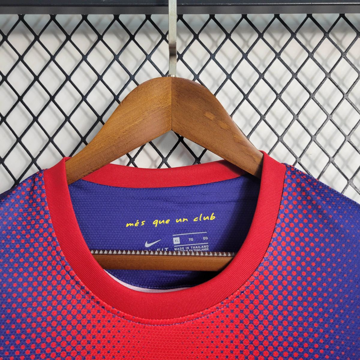 Retro Barcelona 12/13 home jersey Fan Version
