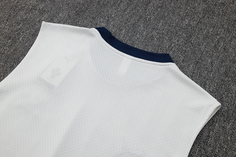 2025/26 Portugal Off white Training Set Shirt and Shorts