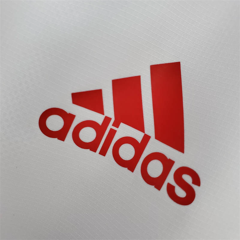 2022 Bayern Munich Windbreaker White Sport Unifom jersey Sport Unifom