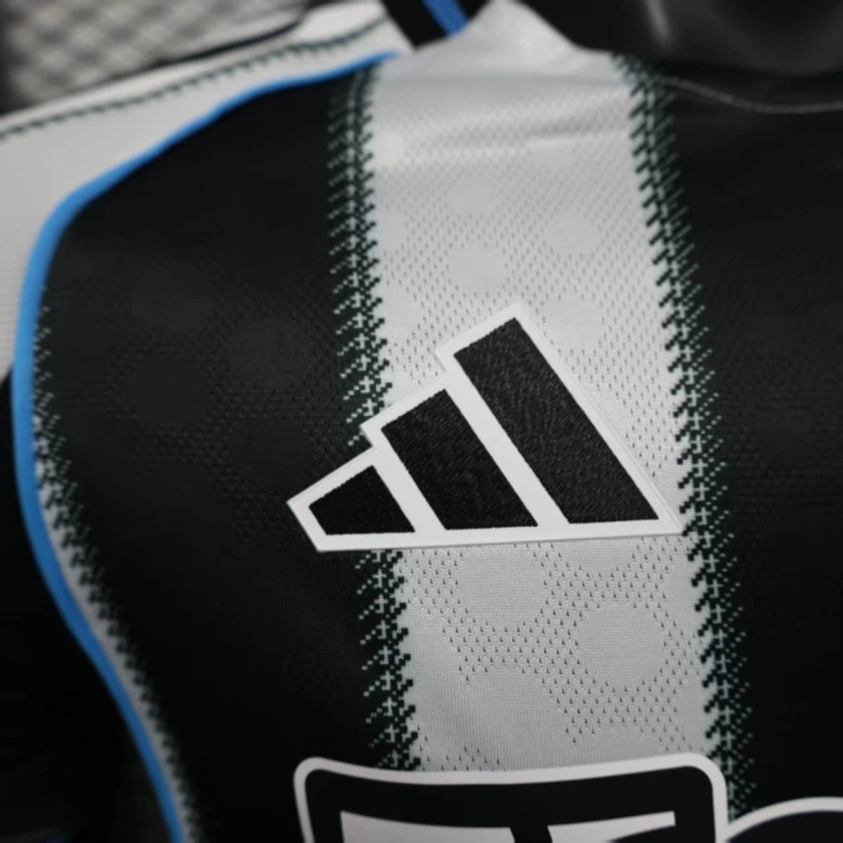 2025/26 Newcastle United Home jersey Player Version