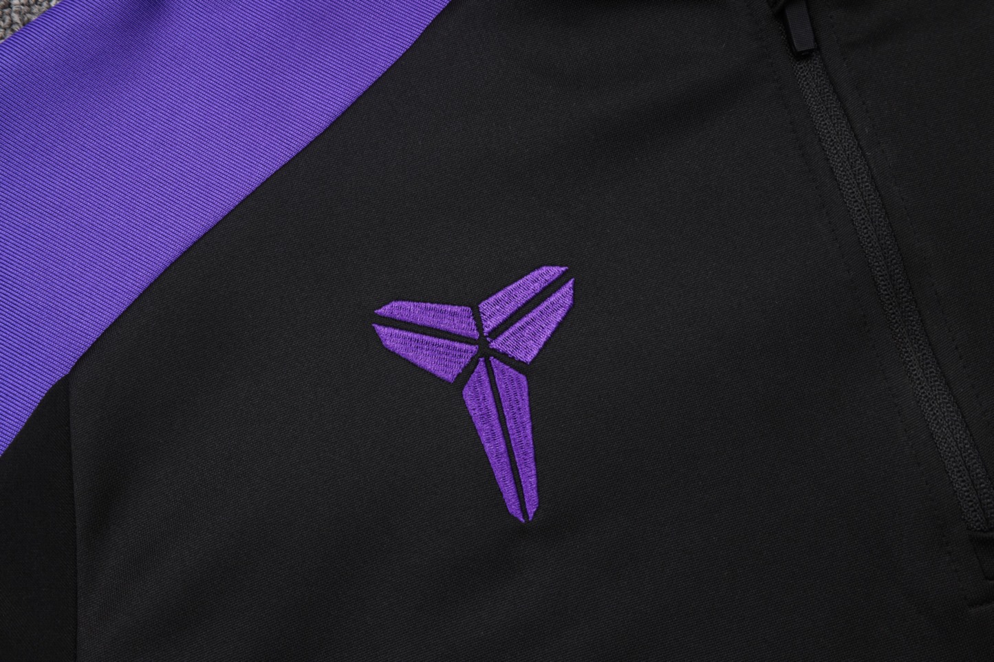 202526 Barcelona blackish purple Long-sleeved half-pull training kit Football team kit