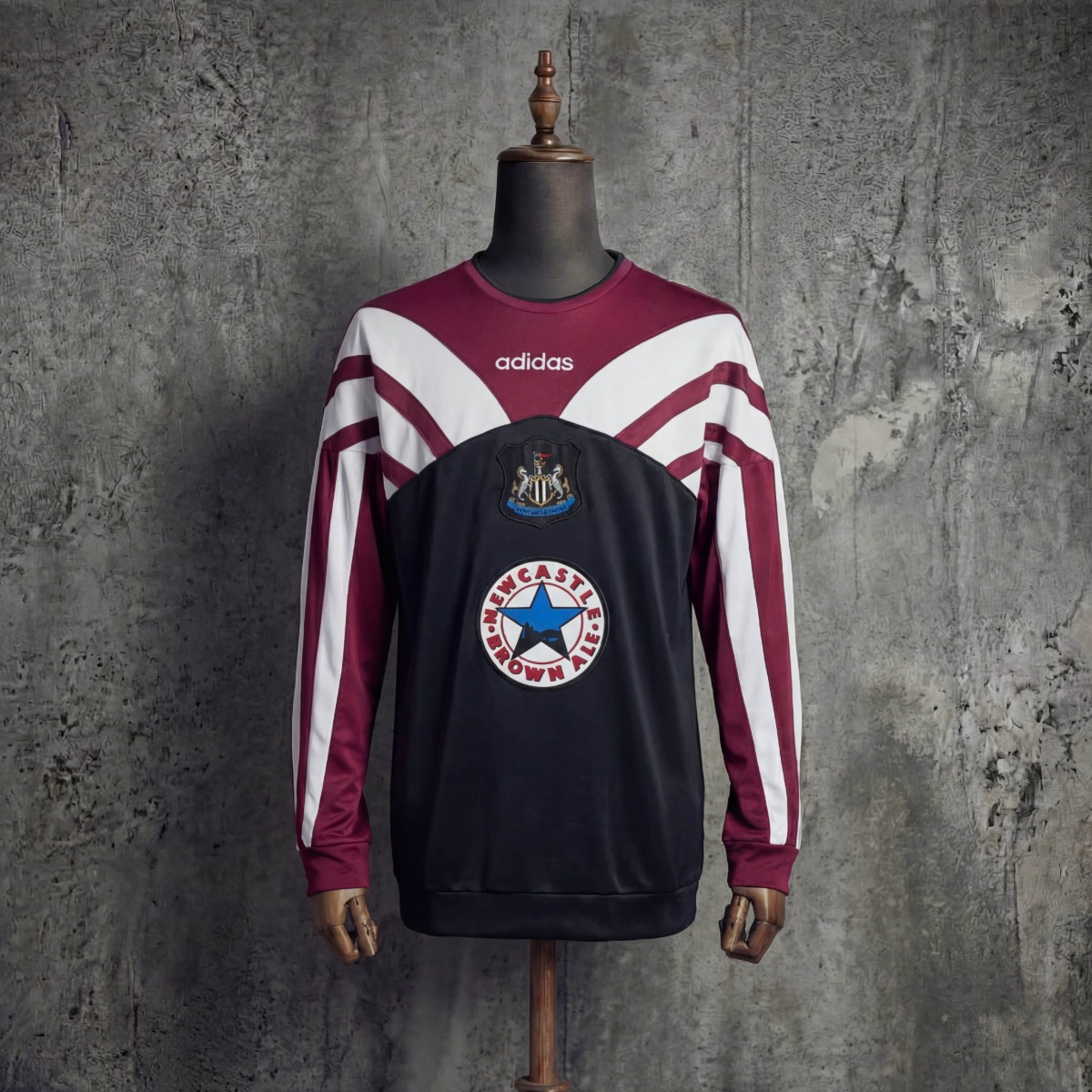 Retro Newcastle United 1995/96 Traing jersey Fan Version