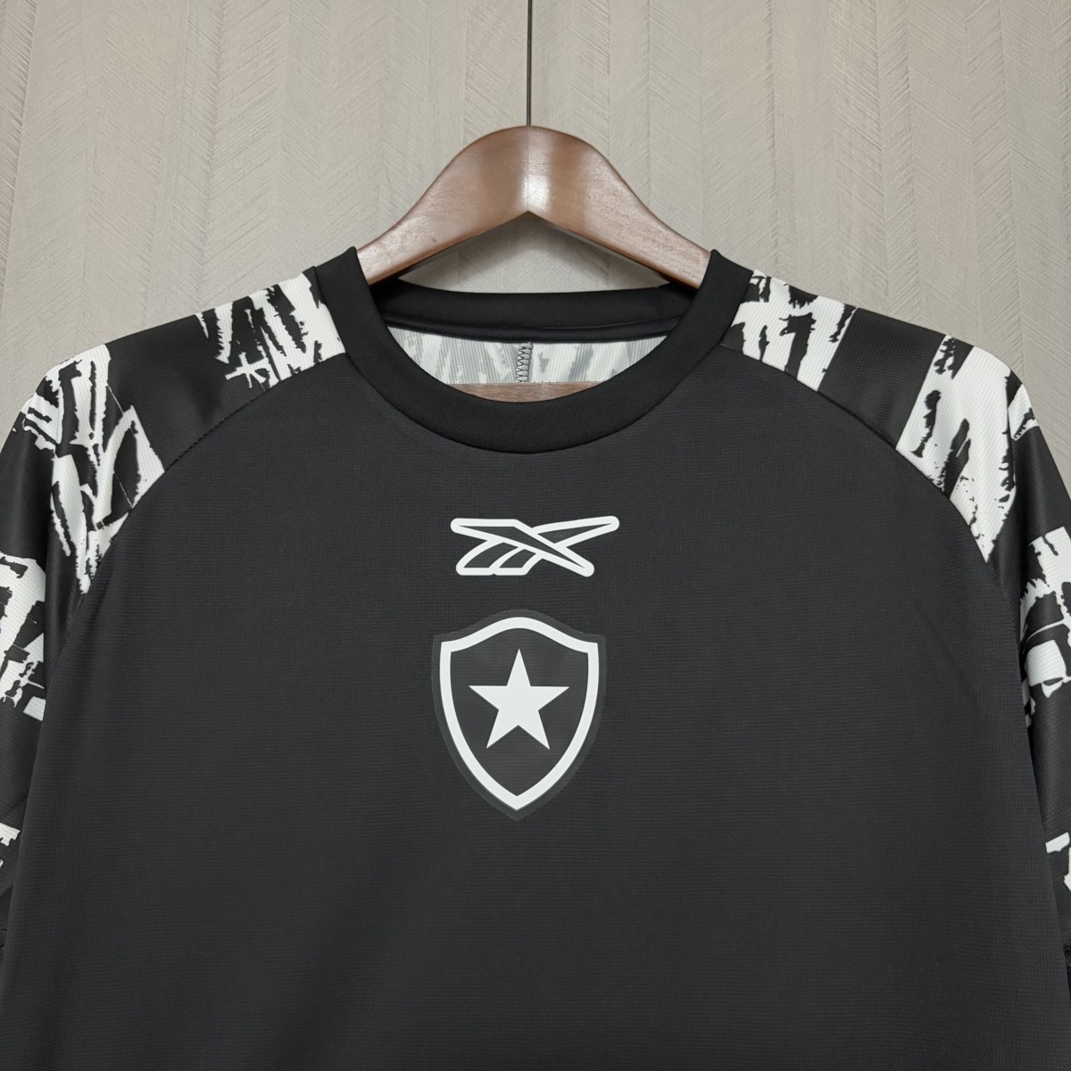 2025/26 Botafogo Black pre-match training suit jersey Fan version