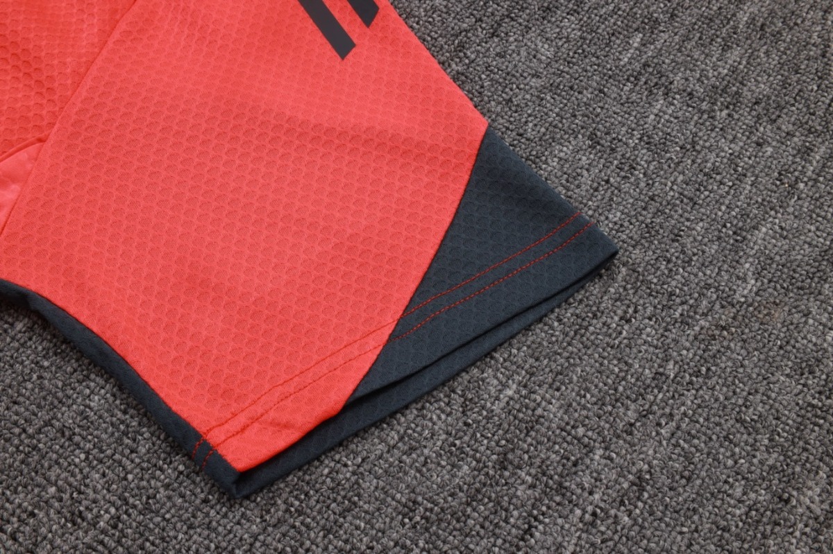 2026 Bayern Munich Orange Training Set Shirt and Shorts