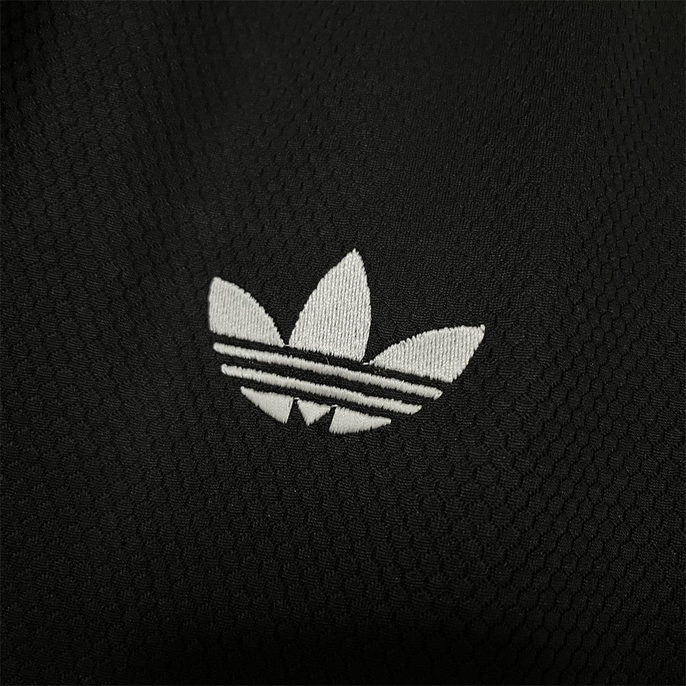 2024/25 Arsenal Training Jersey Fan Version