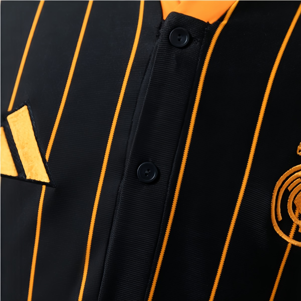 2025/26 Real Madrid US Pack Full-Button Baseball Black jersey Fan version