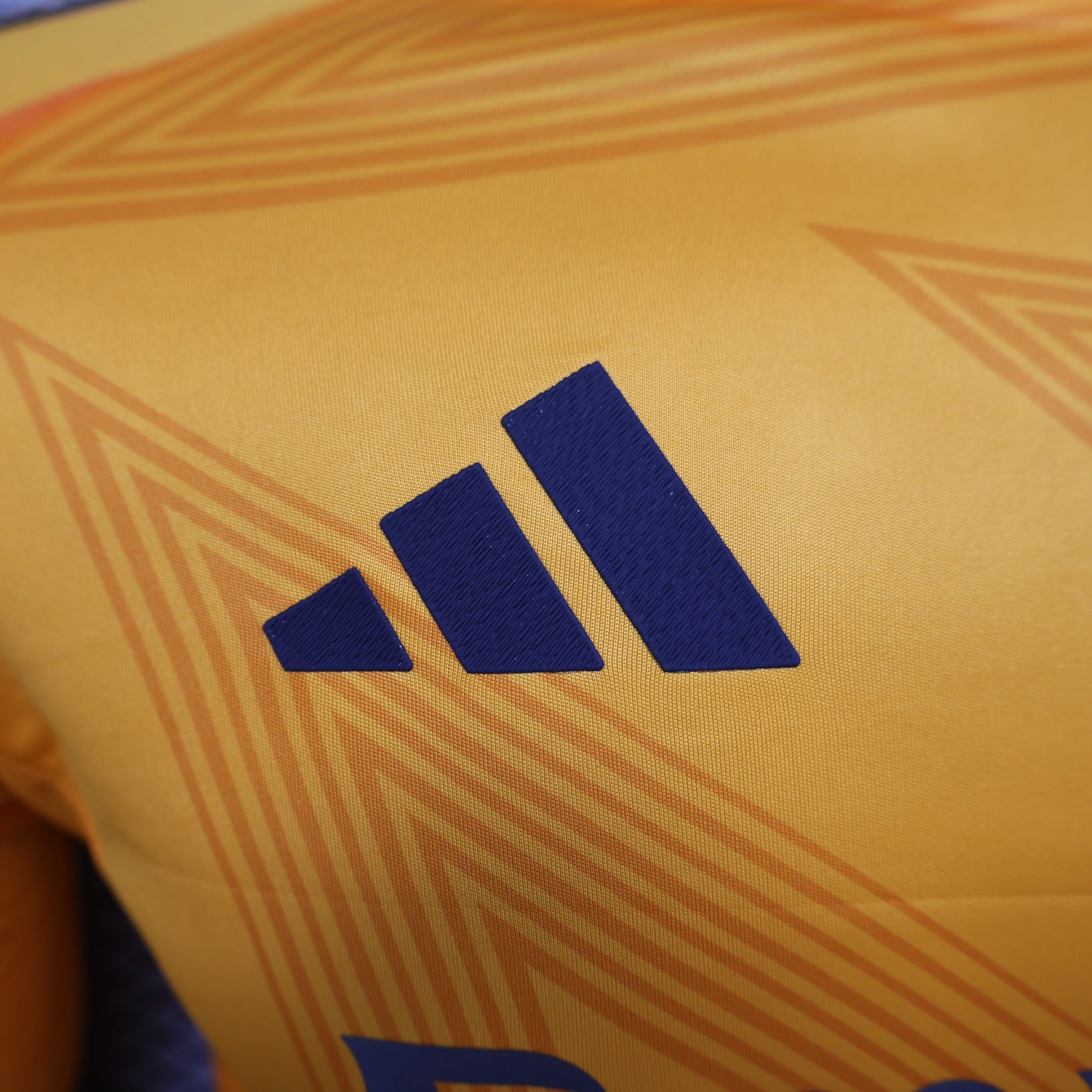 24/25 Real Madrid Away Jersey Long Sleeves Player Version