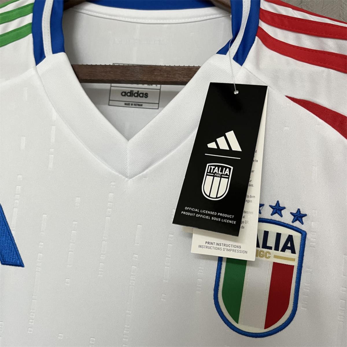 2024/25 Italy Euro Away Jersey Fan Version