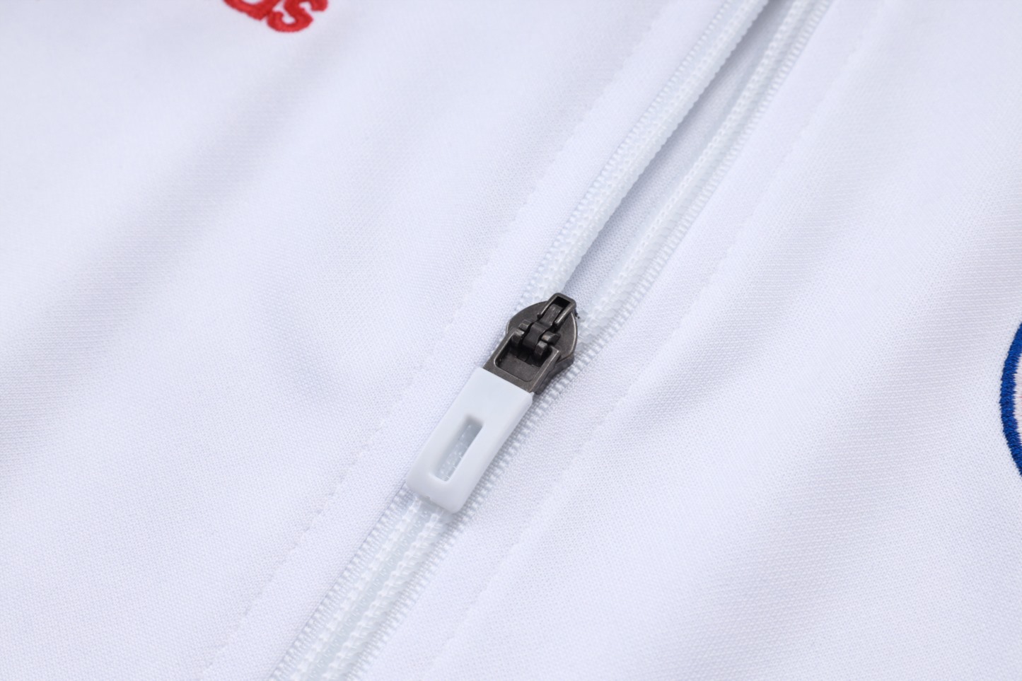 2025/26 Bayern Munich white Jacket Training Suit Set Football Team Shirt Sports Fashion