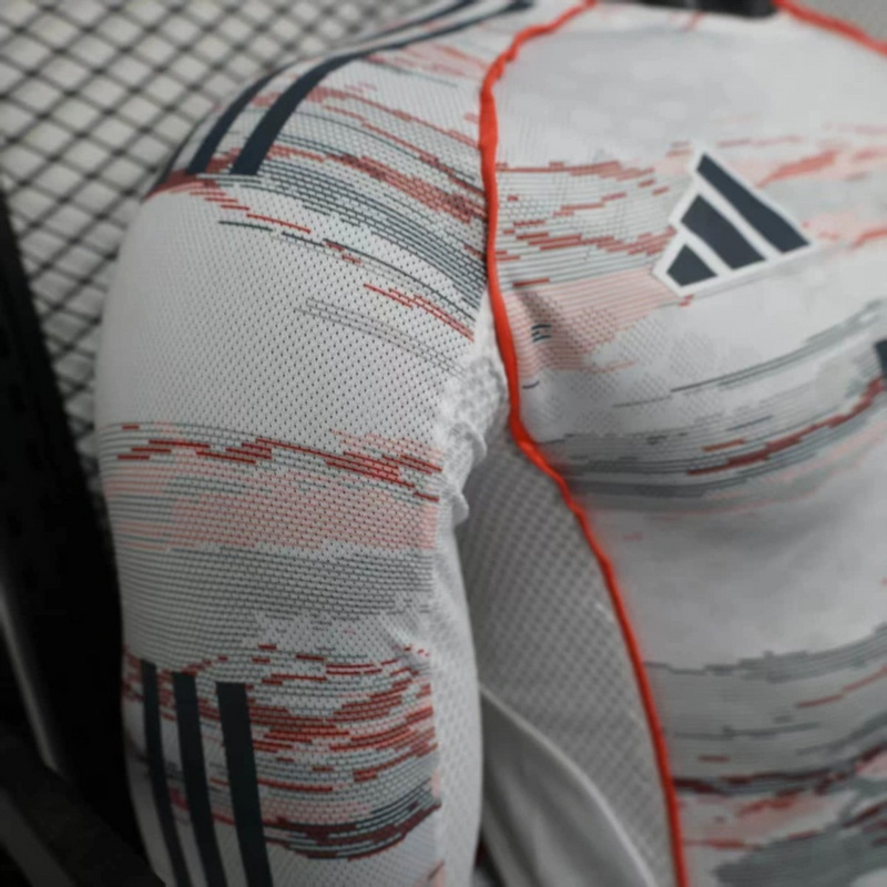 2025/26 Bayern Munich Away Long Sleeve Jersey Player Version
