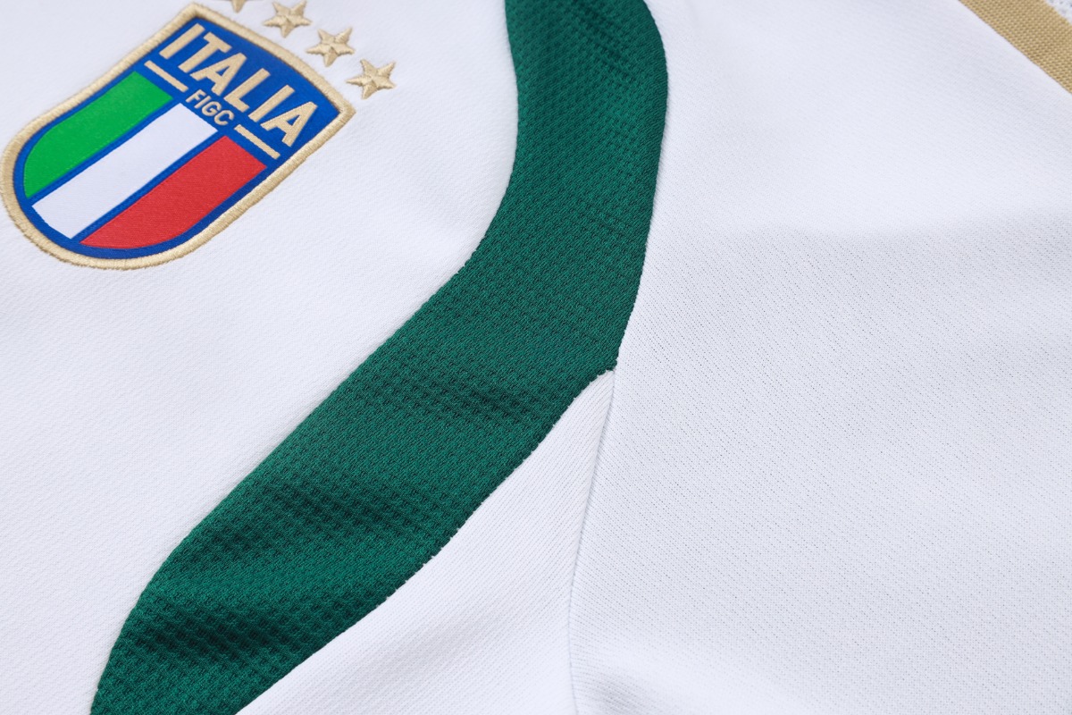 2026 Italy White Training Set Shirt and Shorts