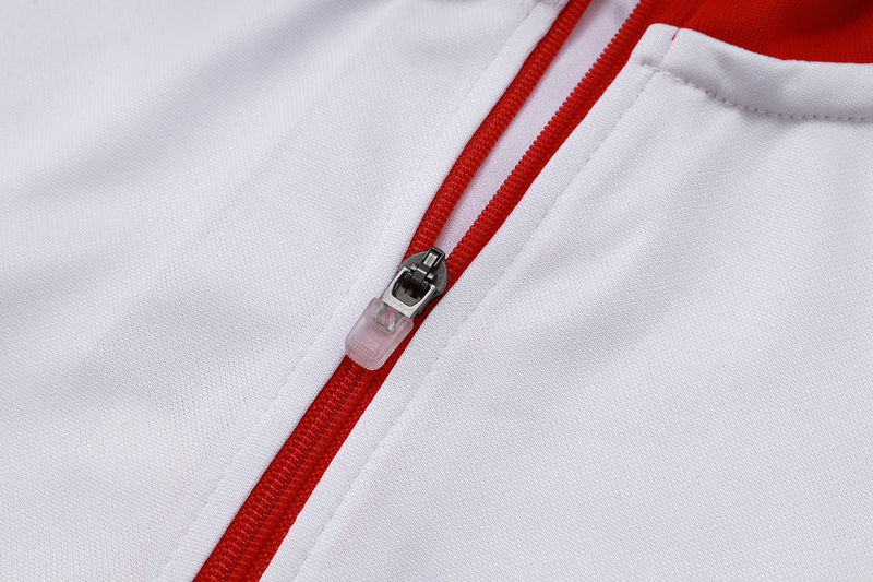 202526 Bayern Munich White Long-sleeved half-pull training kit Football team kit