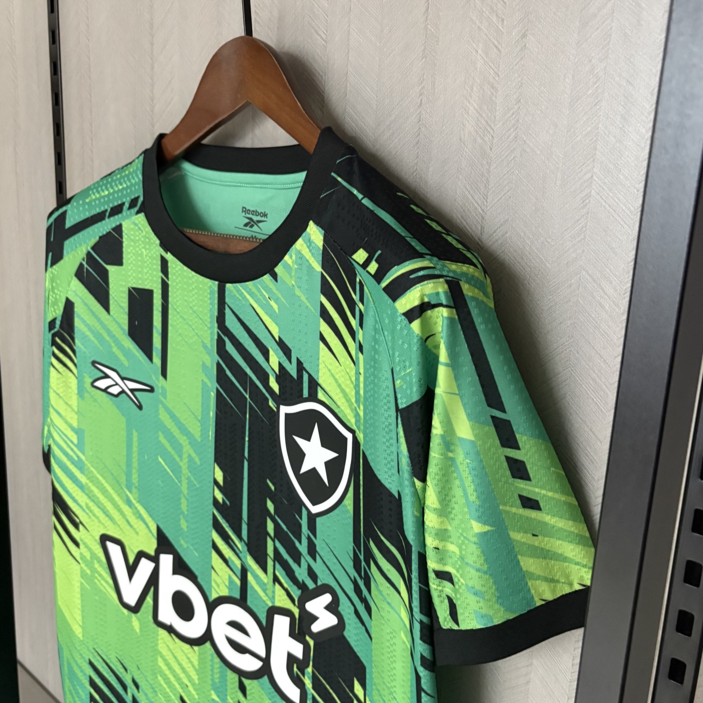 Botafogo 2025/26 Goalkeeper Green Jersey Fan Version