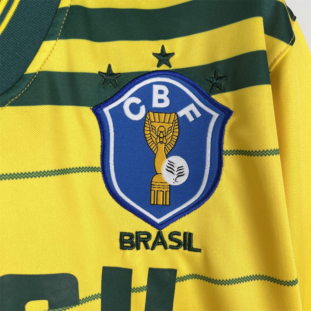 Retro 1984 Brazil home jersey Fan Version