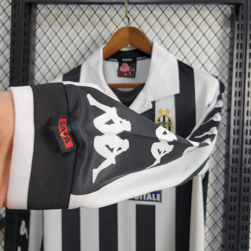 Retro Juventus 99/00 Home Long Sleeves jersey Fan Version