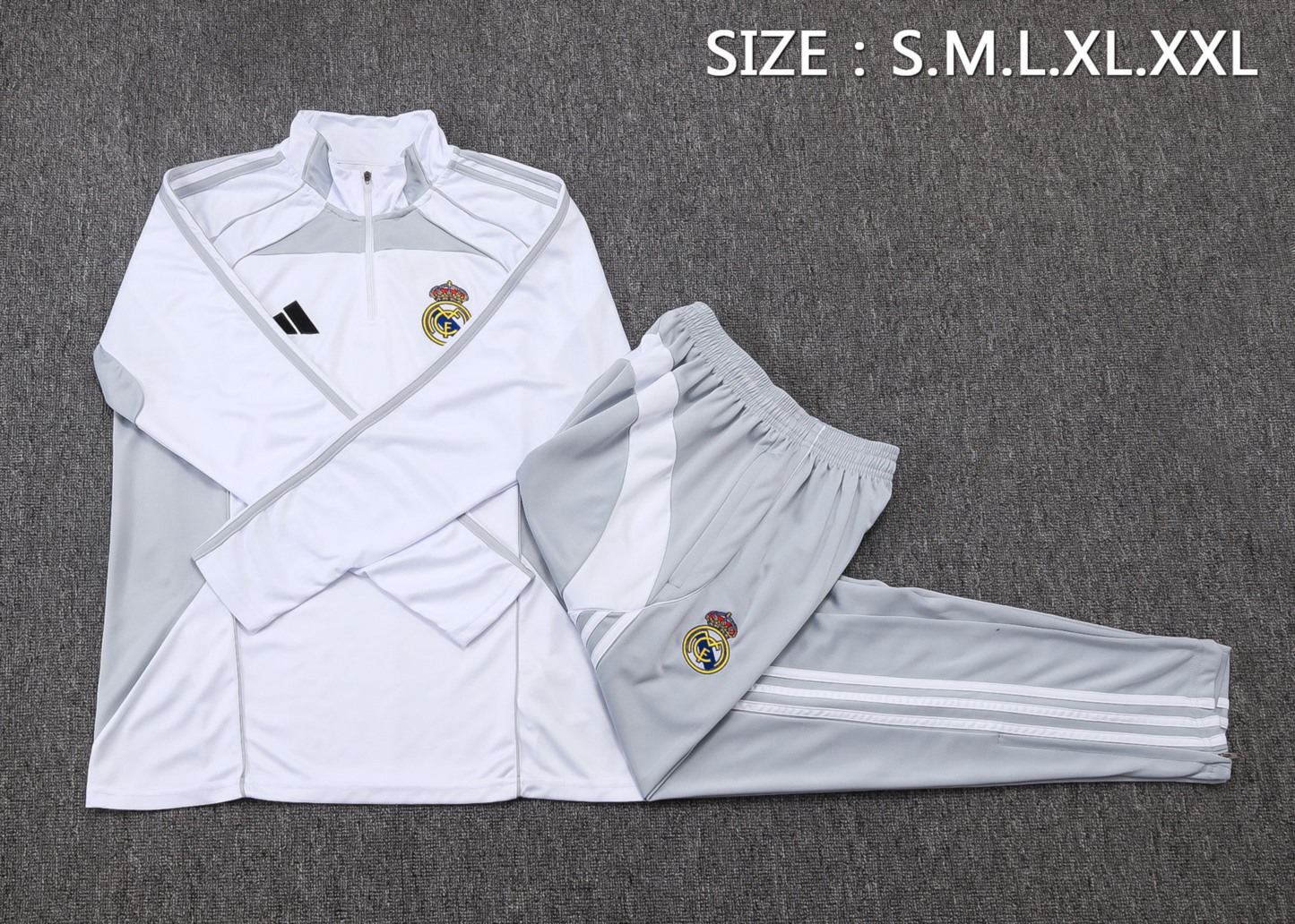 202526 Real Madrid off-white gray Long-sleeved half-pull training kit Football team kit