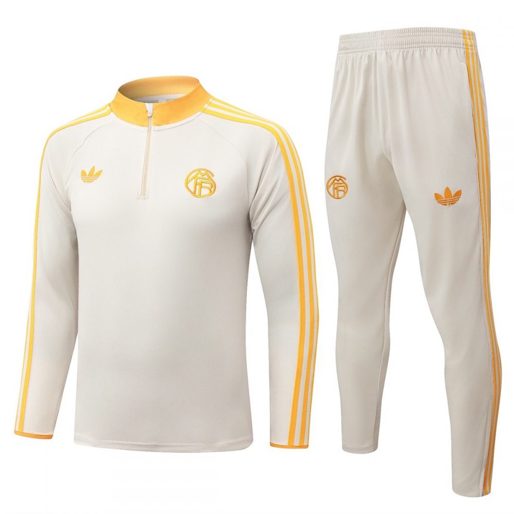 2026 Bayern Munich Beige Long-sleeved half-pull trainingkit