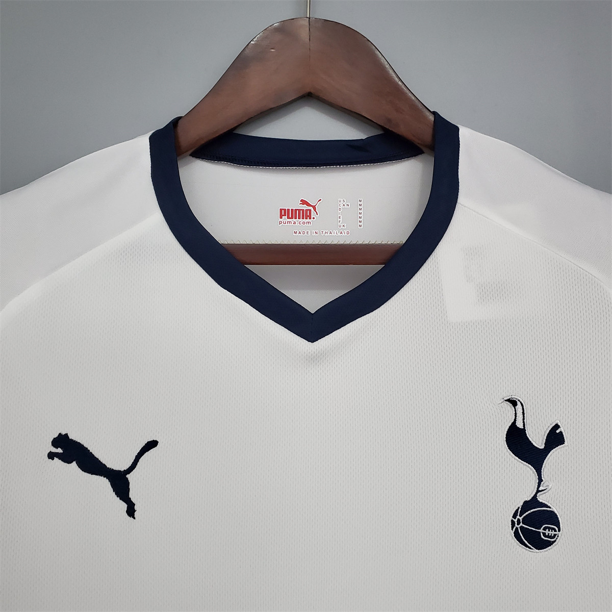 Retro Tottenham 08/09 home jersey Fan Version