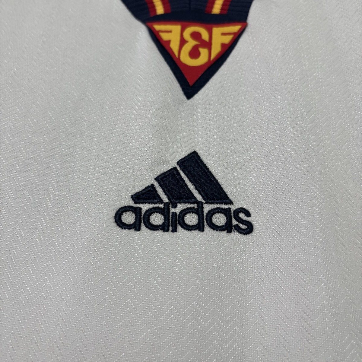 Retro Spain 1998 Away jersey Fan Version