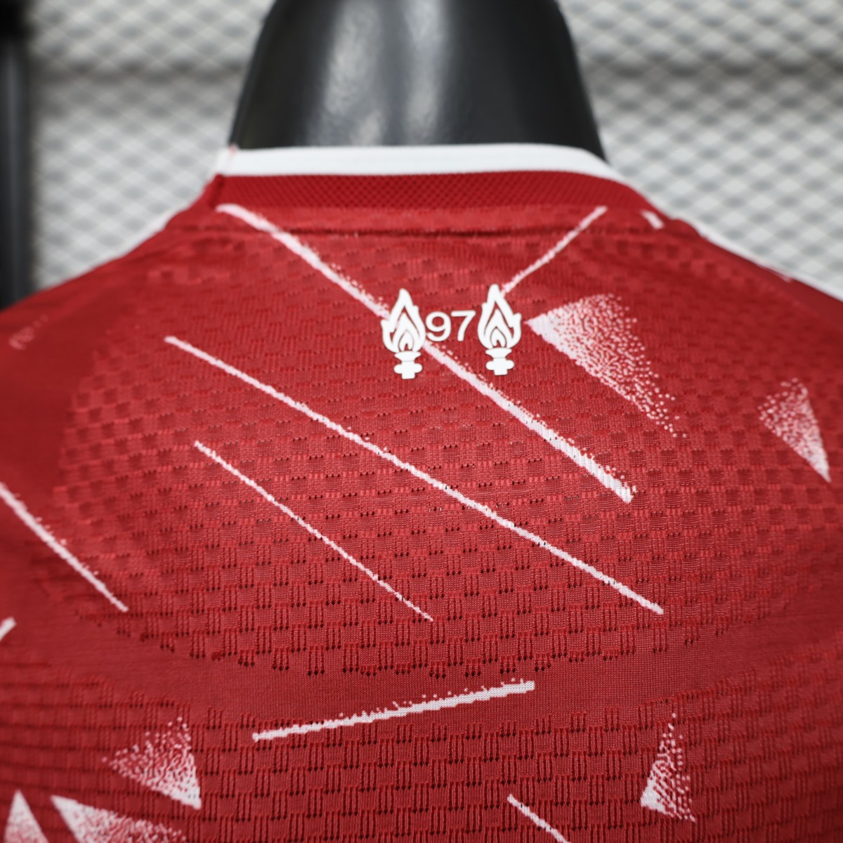 2026/27 Liverpool Home Jersey Player Version