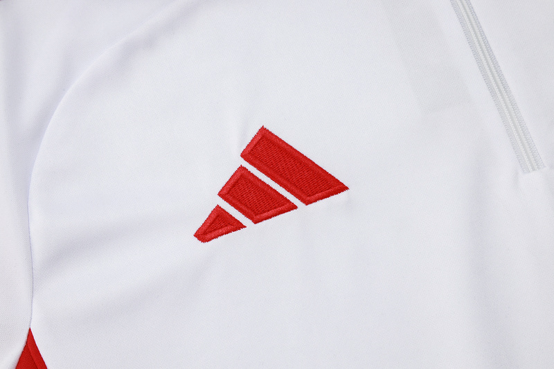 202526 Bayern Munich White Long-sleeved half-pull training kit Football team kit