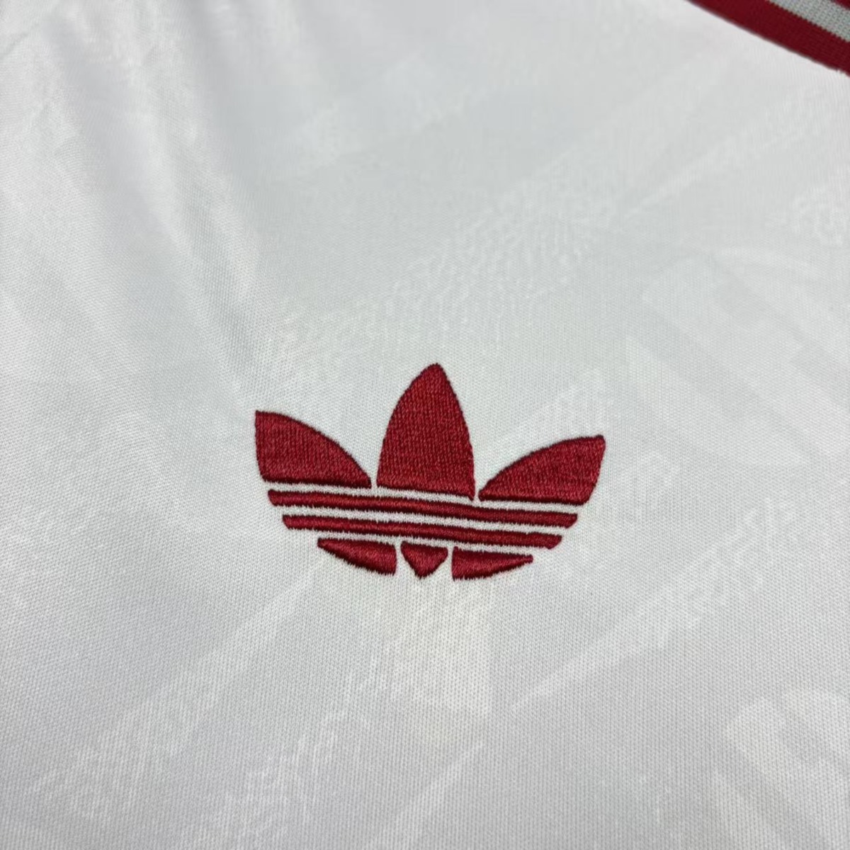 2026/27 Liverpool Away Jersey Fan version